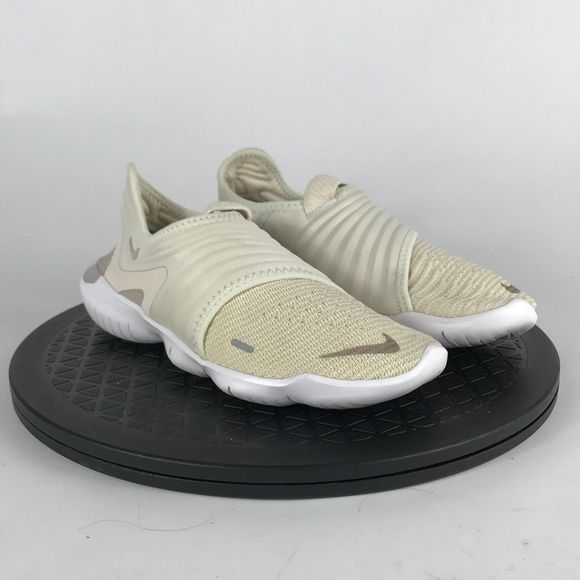 Nike Free Run Flyknit 3.0 Ivory Athletic Running Shoes AQ5708-200 Women Size 5.5 - Picture 3 of 12